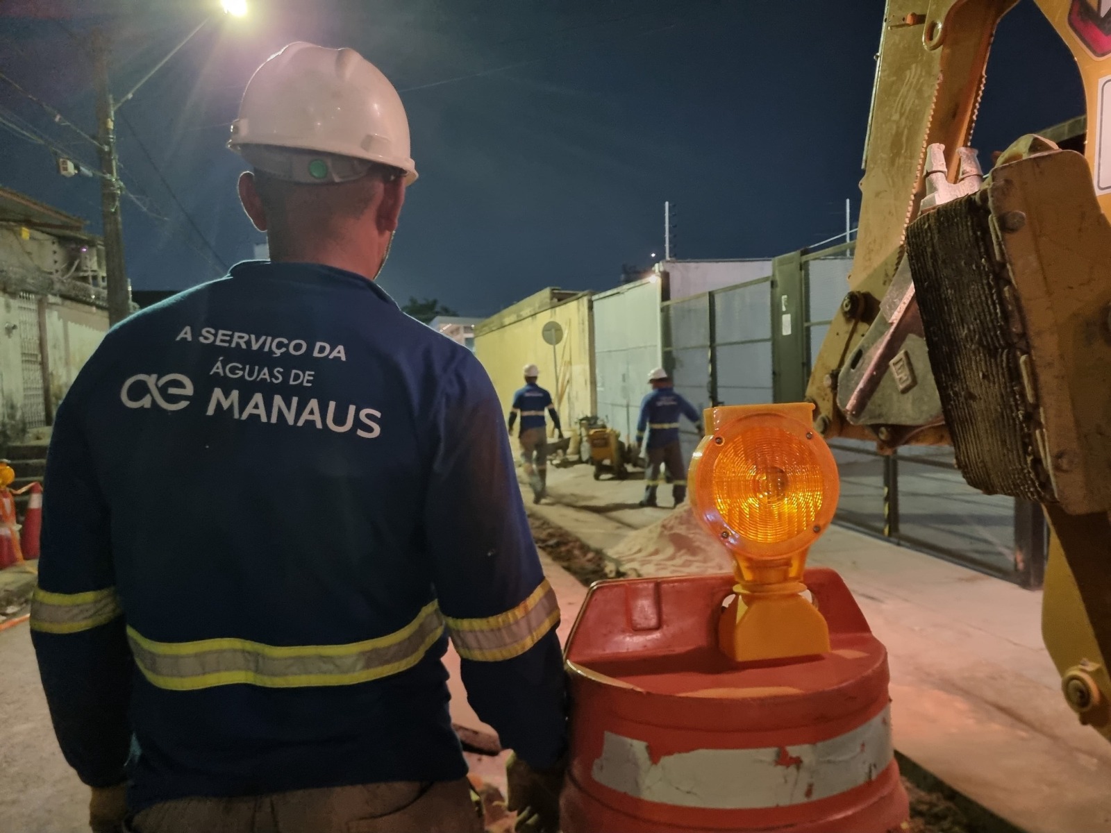 Expansão do saneamento básico: Avenida Noel Nutels recebe obras noturnas de implantação de redes de esgoto a partir desta segunda-feira (29)