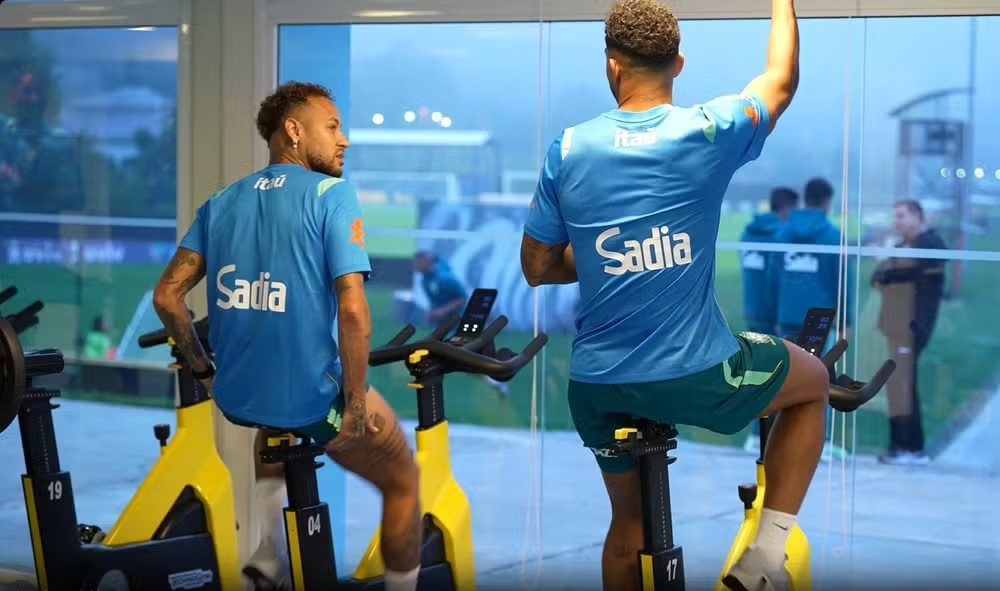Neymar desfalca Seleção em amistosos e deve perder estreia da Copa do Mundo