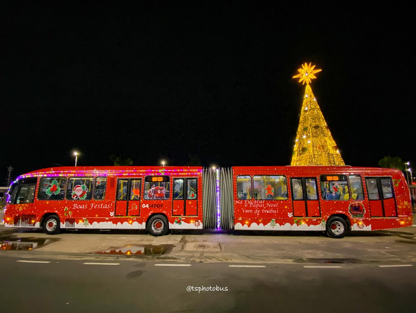 Ônibus de Natal levam encanto às ruas de Manaus