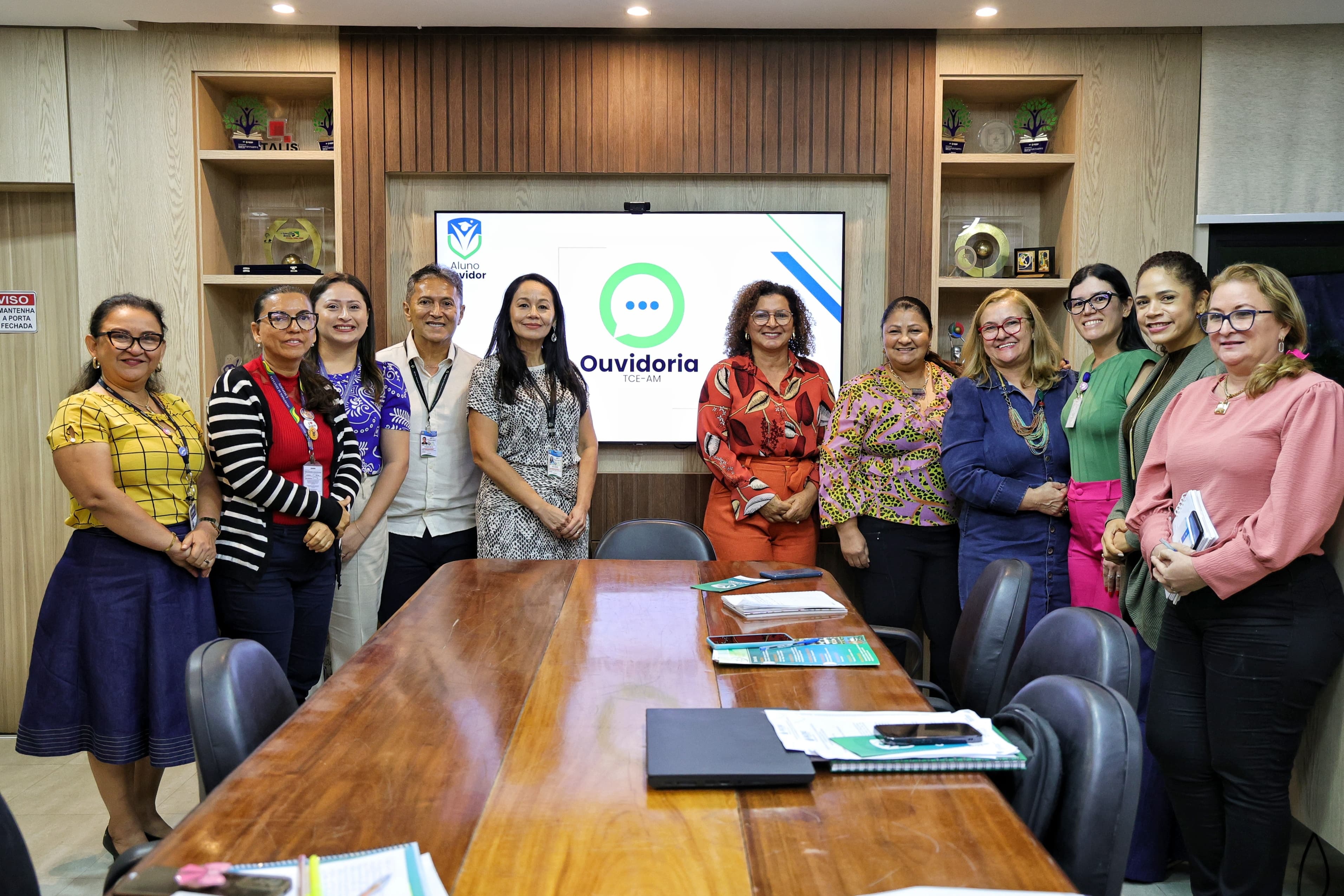 TCE-AM  apresenta programa â€˜Aluno Ouvidorâ€™