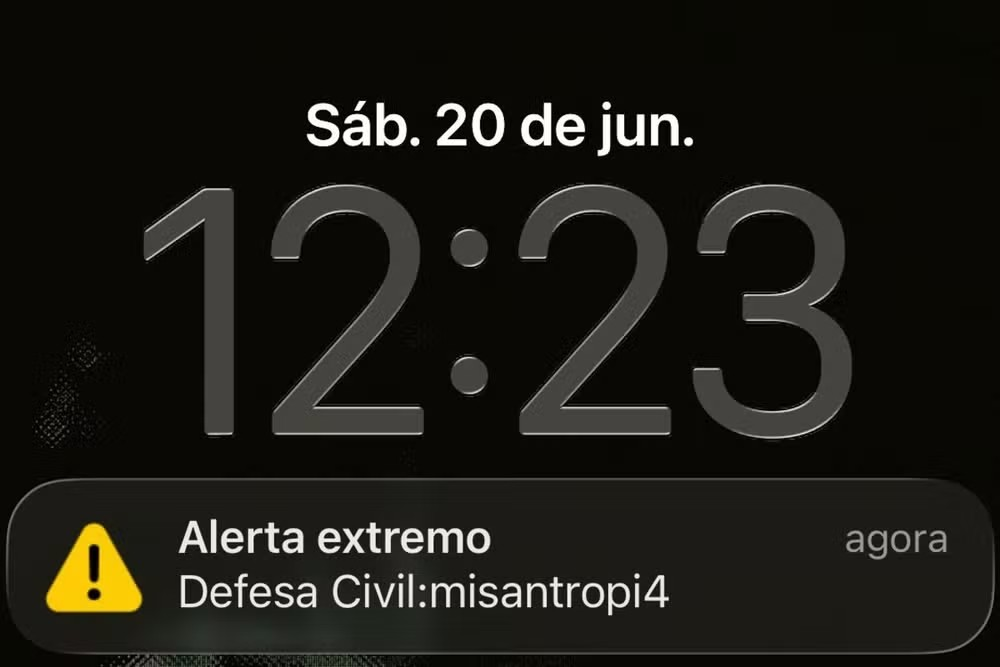 Governo acionará Polícia Federal para investigar suspeita de invasão a sistema da Defesa Civil Nacional após envio de alerta extremo