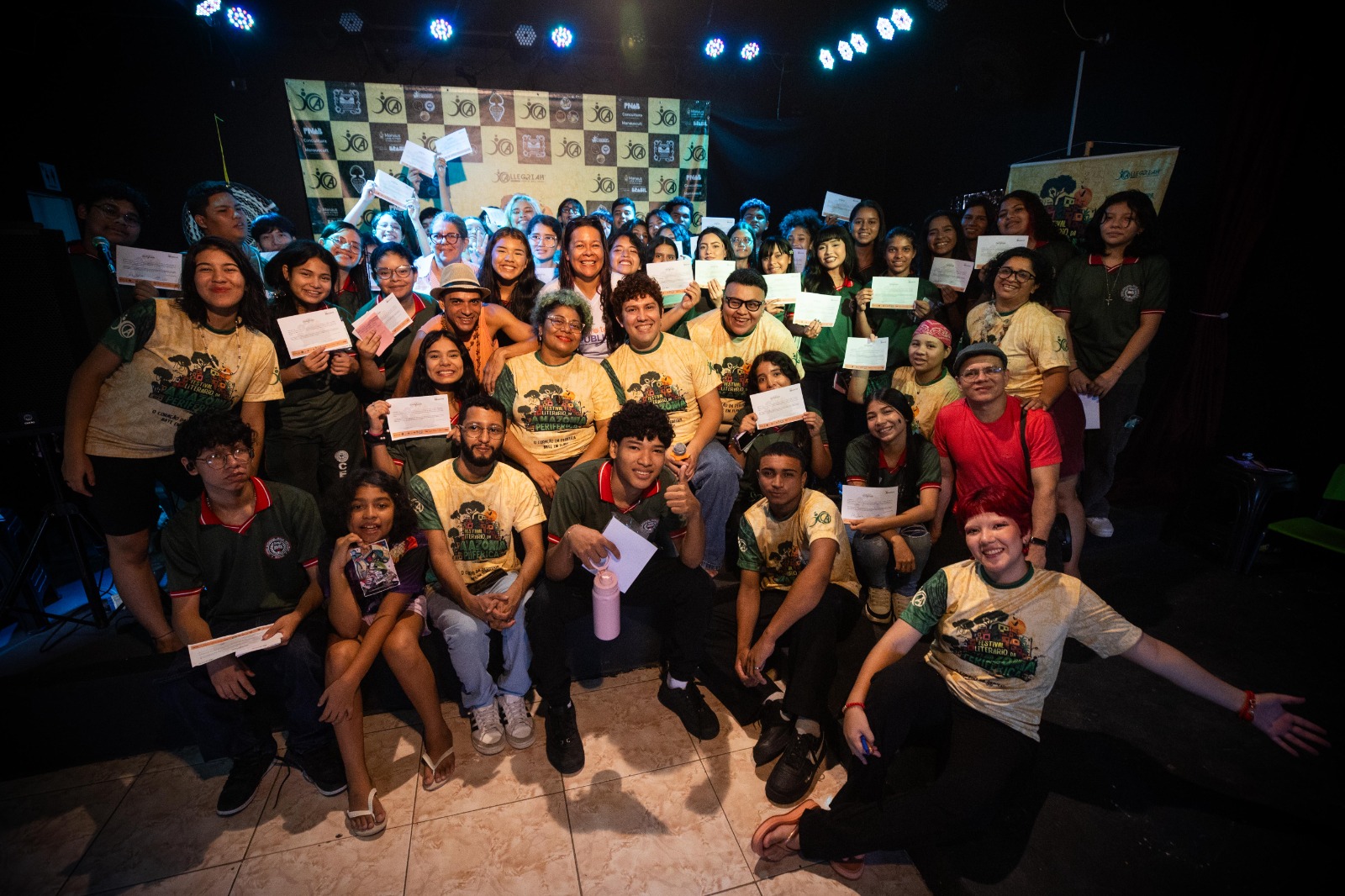 1ª edição do ‘FLAP’ reúne jovens na zona norte de Manaus e celebra o protagonismo das vozes periféricas na Literatura Amazônica