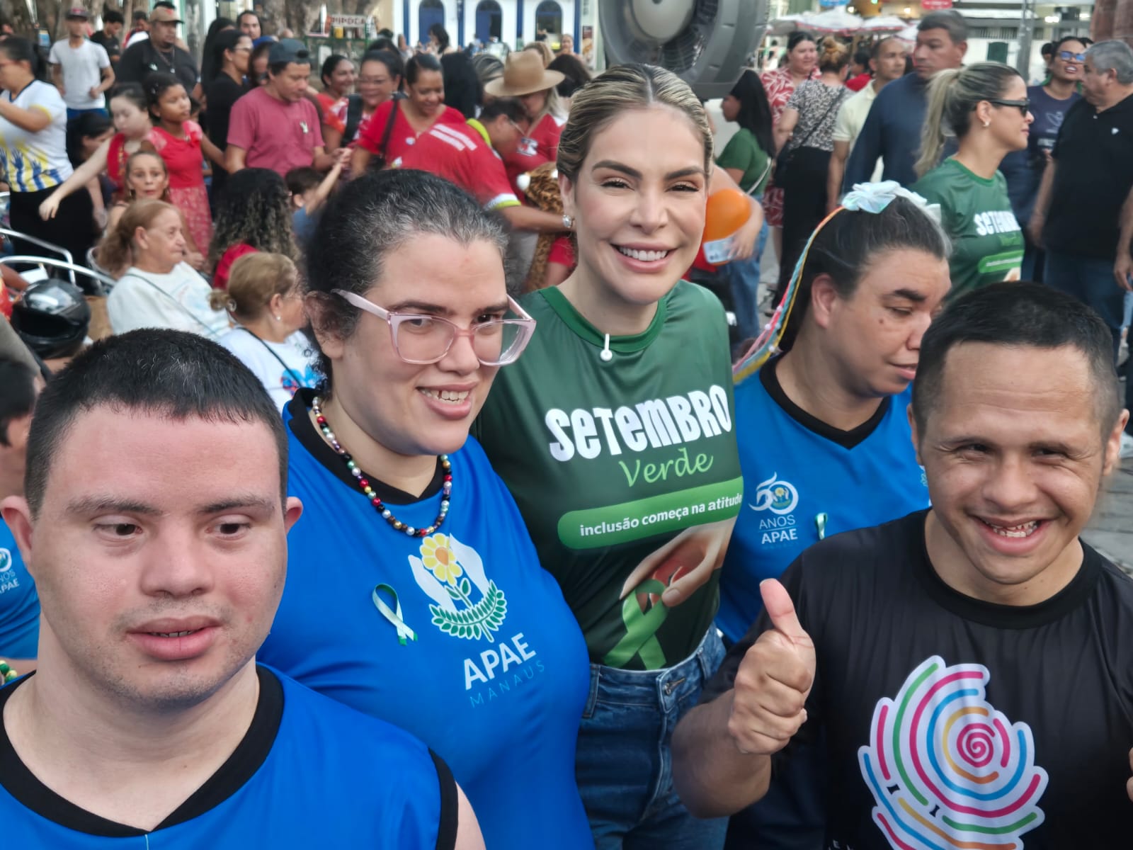 Apae Manaus participa da abertura do Setembro Verde a convite da primeira-dama Thaisa Cidade