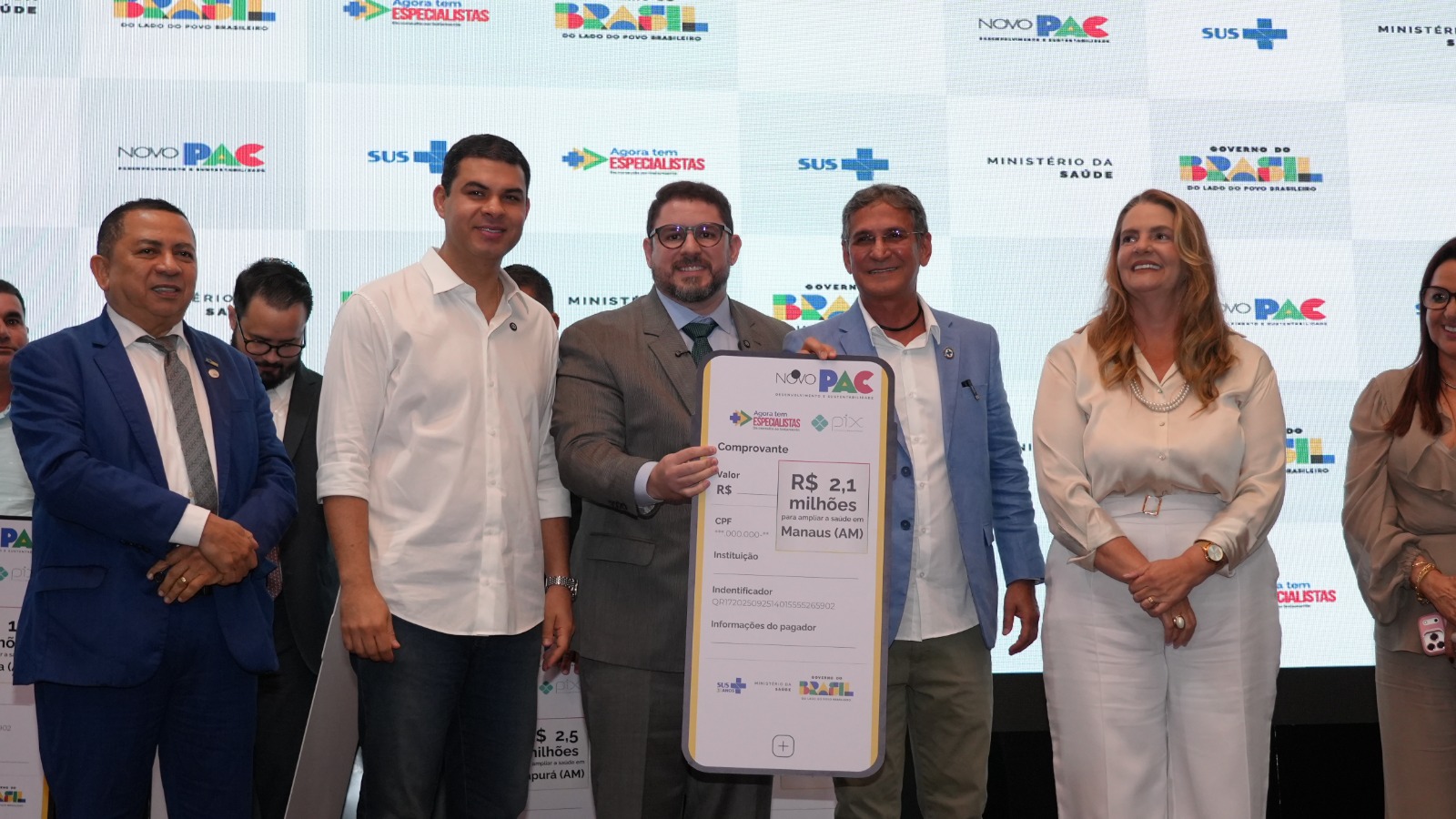 Prefeitura participa de entrega da ordem de serviço para construção de novo Caps infantojuvenil
