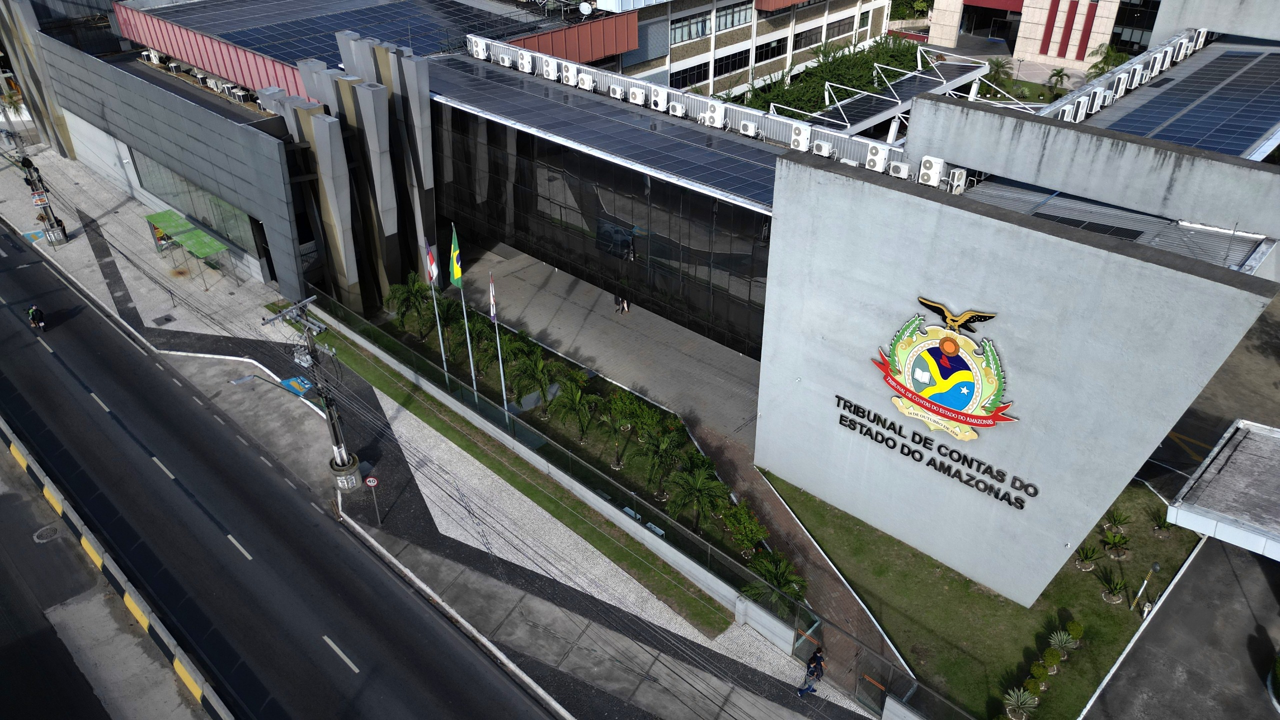TCE-AM deve julgar 100 processos na sesso desta tera-feira (30)