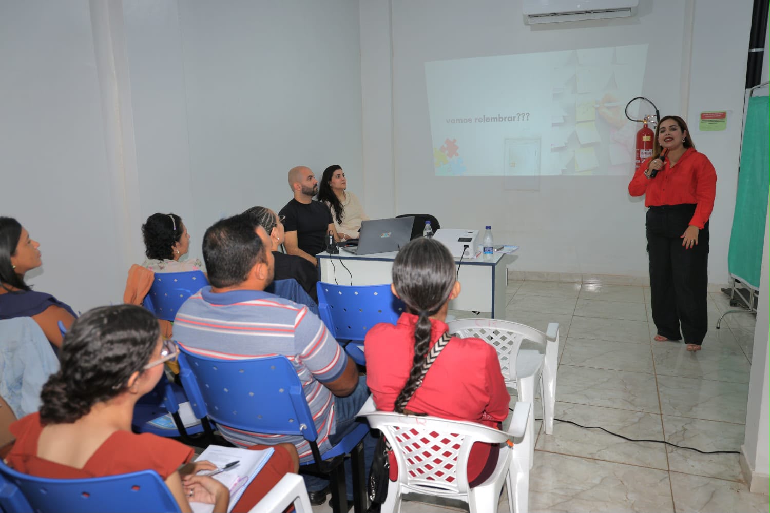 Curso inédito de Assistência Terapêutica baseado na ciência ABA fortalece atendimento a crianças com TEA em Autazes