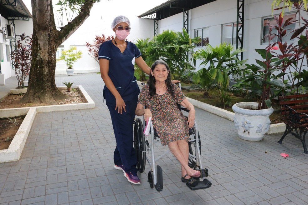 inscrições aberta  para o curso gratis  de Cuidador da Pessoa Idosa  .