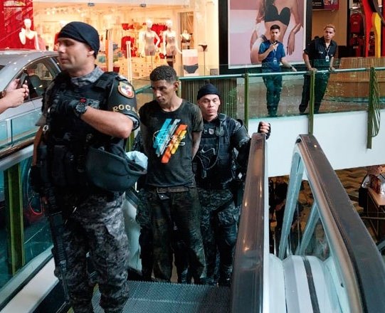 Assaltantes de joalheria no Manauara Shopping são condenados a até 15 anos de prisão; veja
