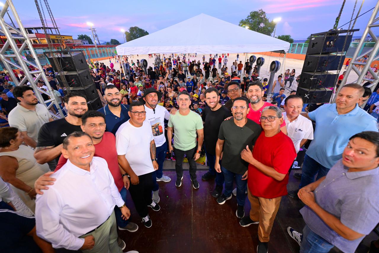Bairro Colônia Antônio Aleixo 36° e presenteado com   complexo esportivo e amplia estrutura de esporte e lazer na zona Leste