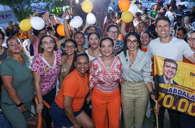 Dra. Shádia reúne apoiadores e reforça mobilização por David Almeida no Parque das Nações