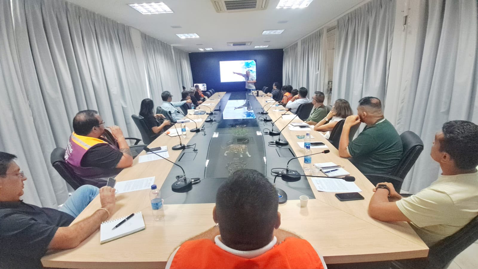 Prefeitura de Manaus inicia ações de planejamento para o enfrentamento da estiagem