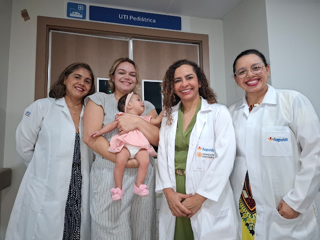 Família celebra recuperação de bebê após atendimento especializado na Hapvida