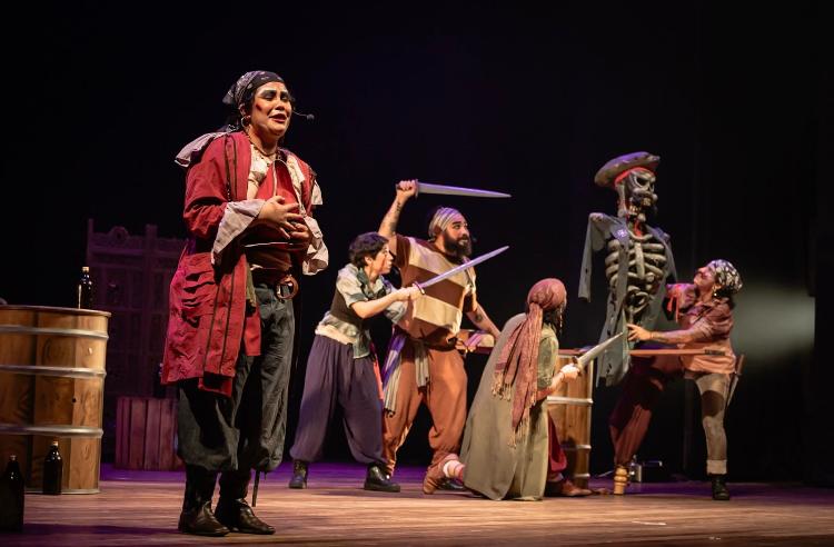 Espetáculos nacionais e programação gratuita movimentam a cena cultural nesta sexta