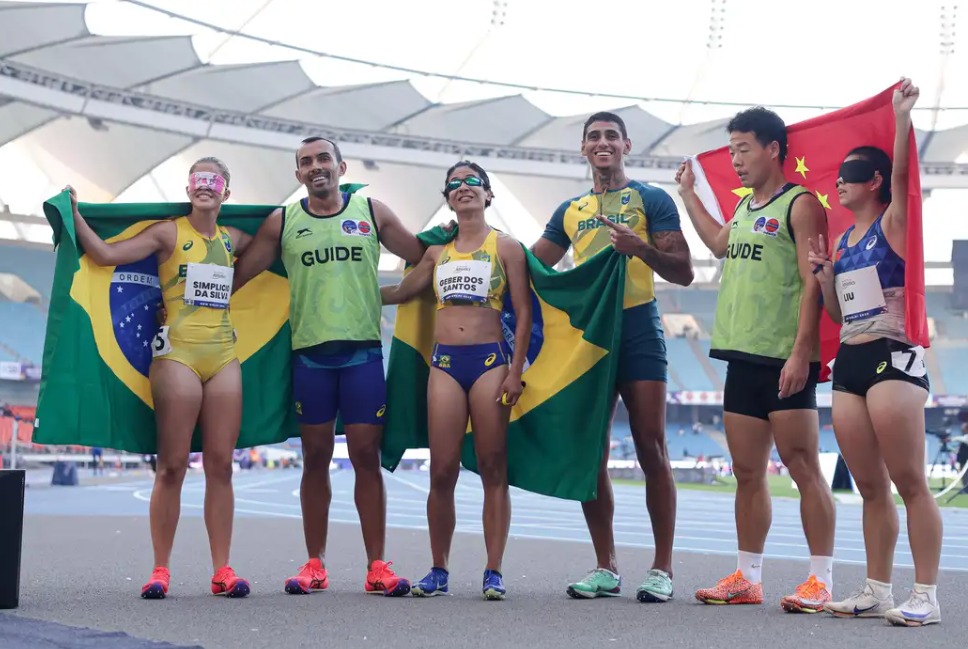 Brasil faz história e termina Mundial de Atletismo Paralímpico em 1º