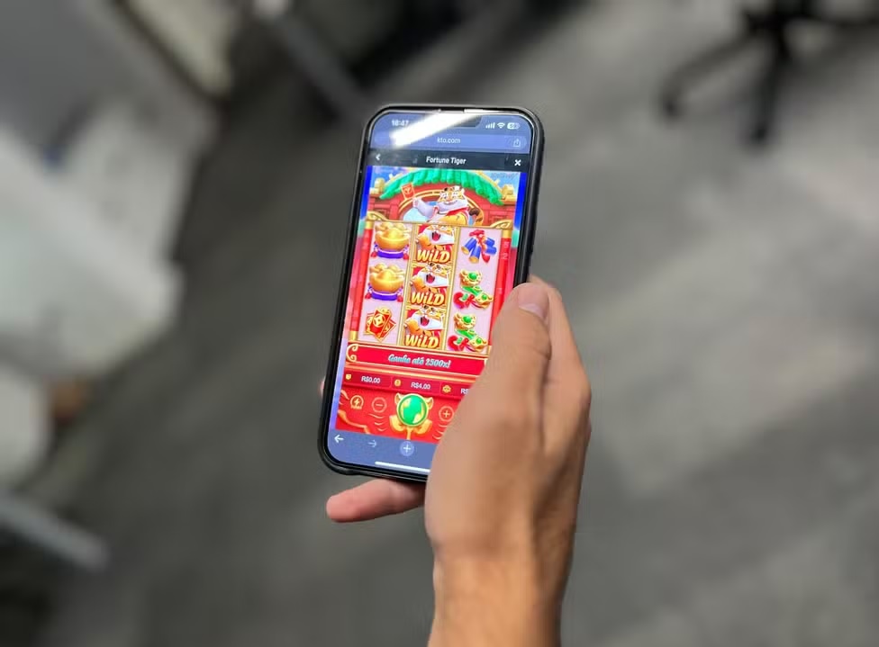 Governo quer colocar travas para apostadores compulsivos em bets e jogos, como o do tigrinho