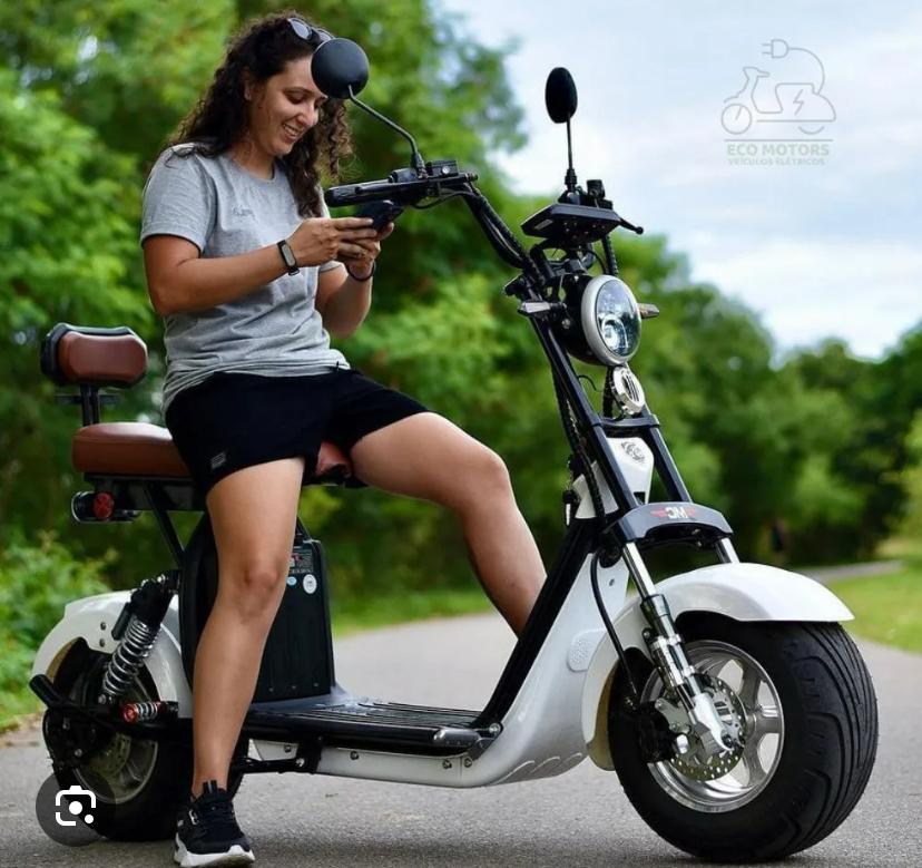 Moto elétrica vai precisar de habilitação e placa até o fim do ano