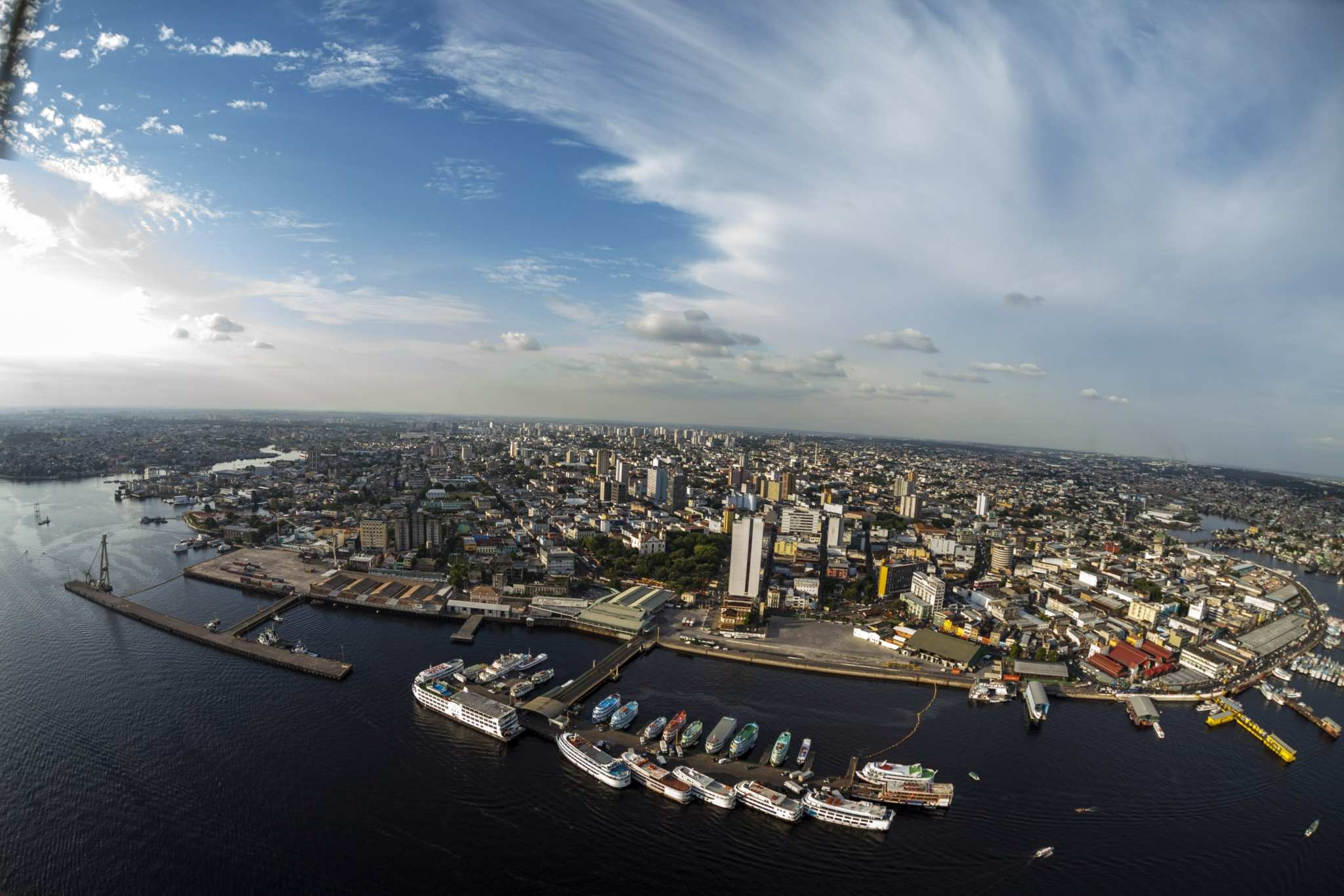 Após semanas de fumaça, qualidade do ar volta a ter bom nível em Manaus