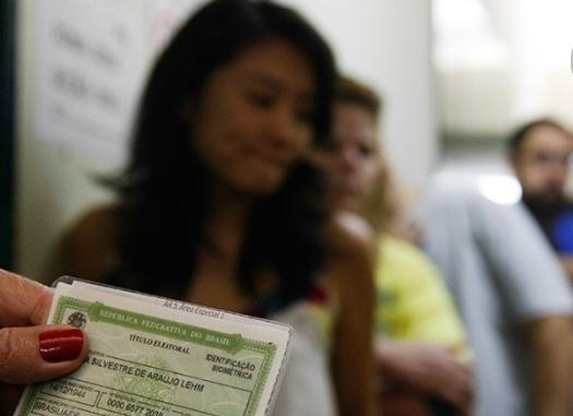 Cerca de 158,7 milhões de eleitores vão às urnas em todo o país