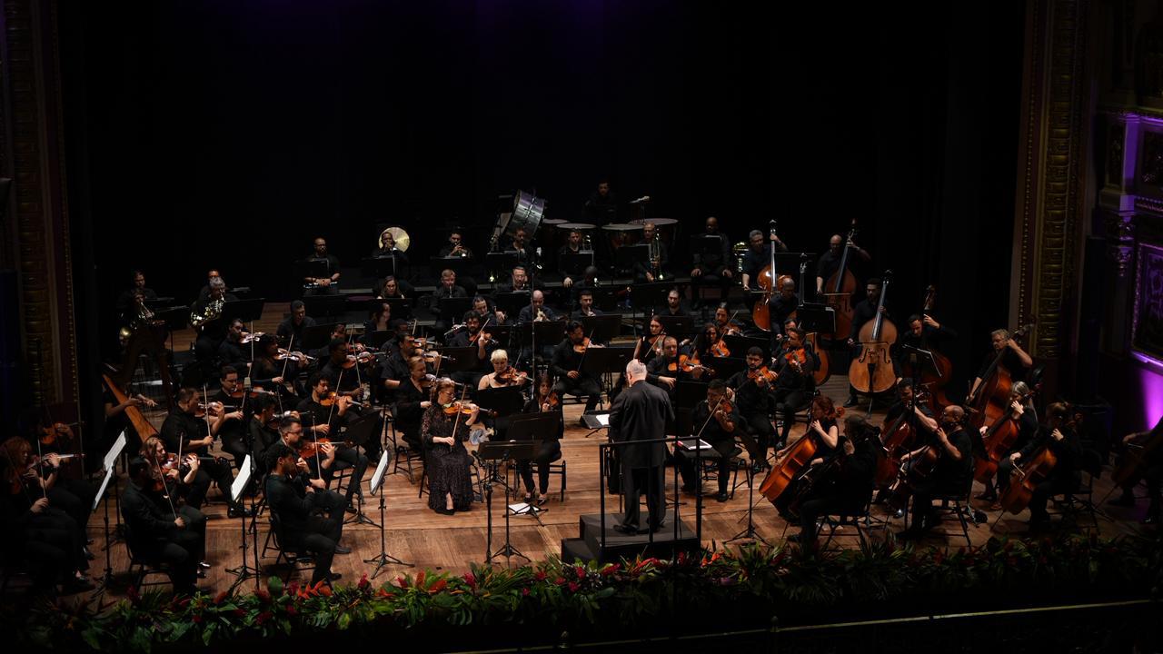 Após sucesso de público, Concerto Lírico retorna ao palco do Teatro Amazonas com participação do barítono sul-coreano Sunu Sun