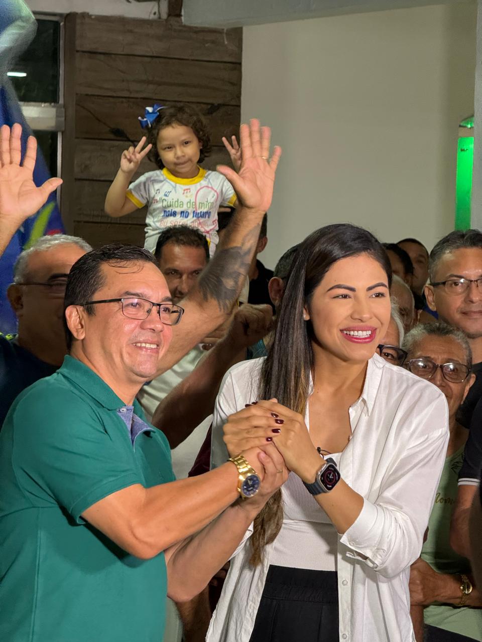 Jornalista Marcos Pontes anuncia prÃ©-candidatura a vereador em Parintins em evento concorrido na Ilha