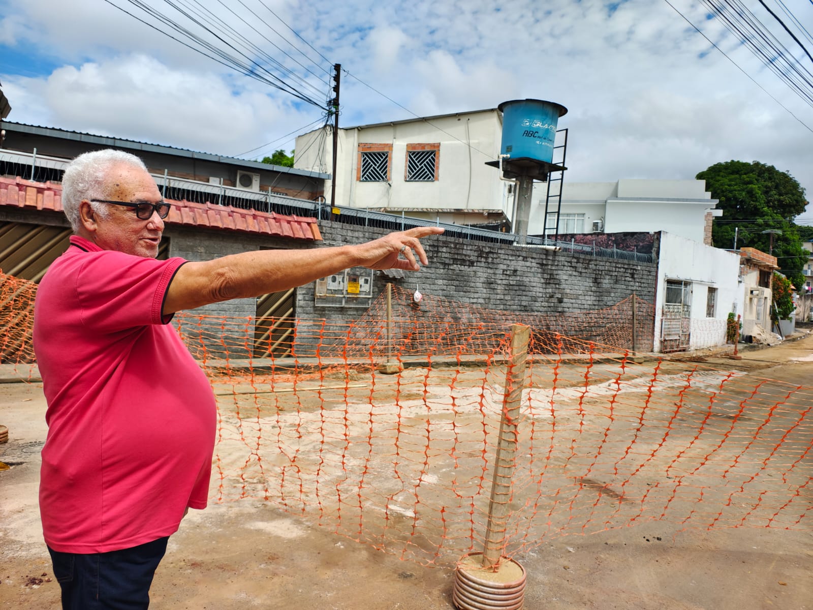 Obras de esgotamento sanitário avançam no Alvorada e beneficiam mais de 50 vias