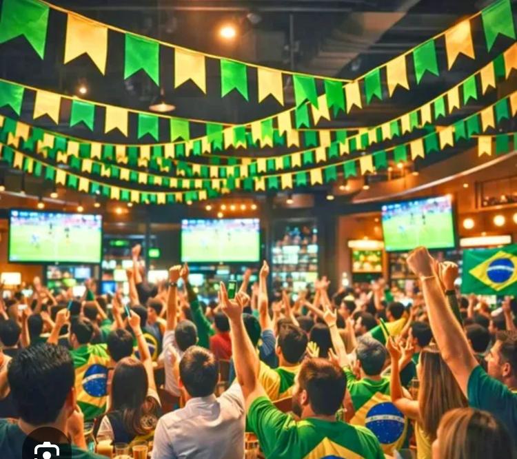 Cobrança de ingresso em bares durante a Copa do Mundo é proibido.