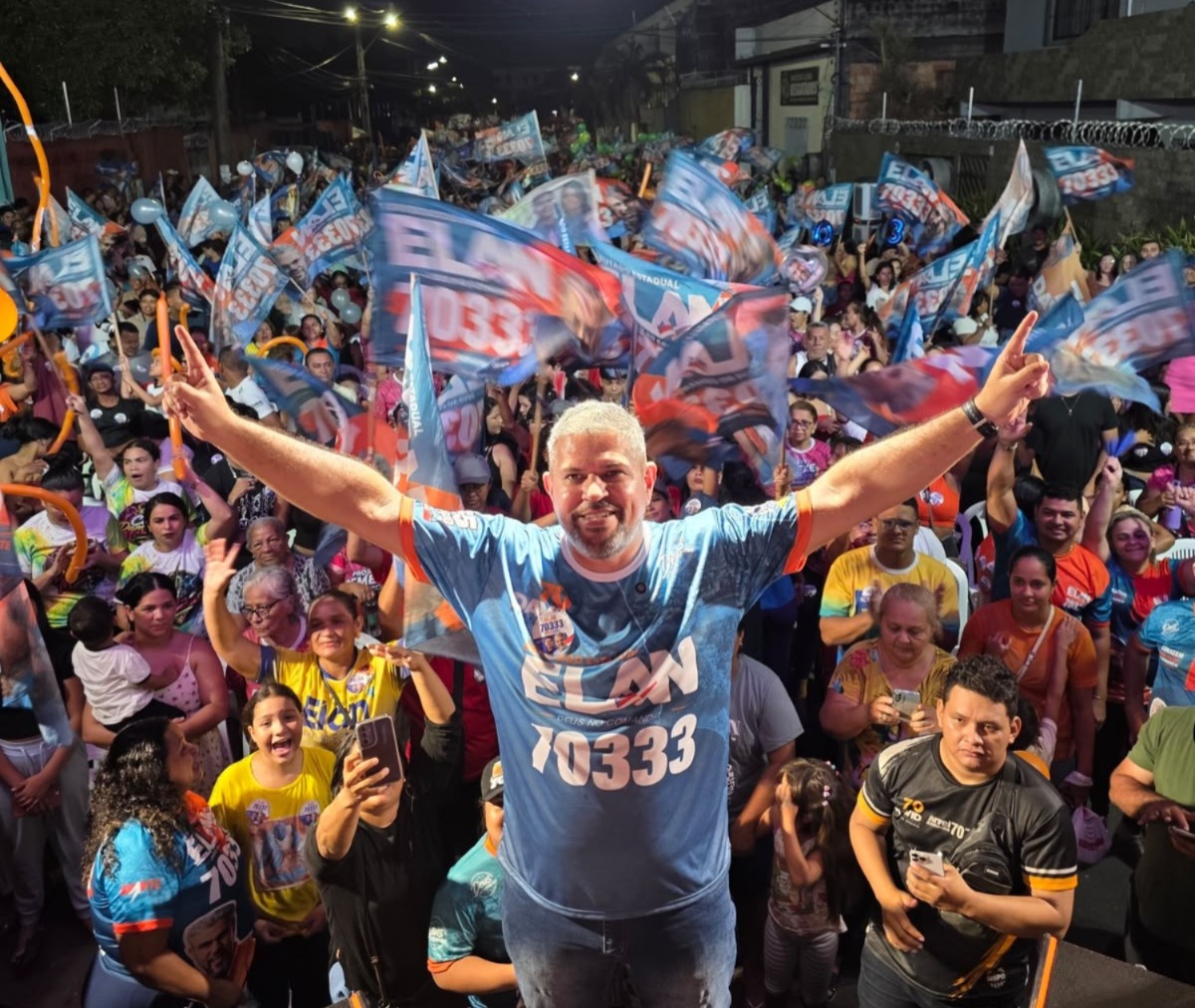 Na reta final, Elan Alencar reúne quase 10 mil pessoas em grande ato de campanha na zona Norte de Manaus