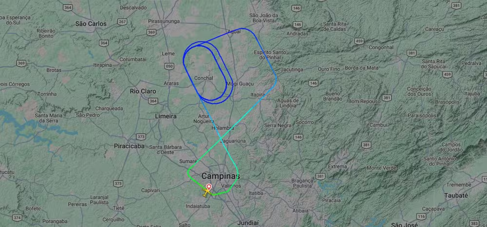 Avião da Azul que iria para Manaus declara emergência e retorna para Viracopos