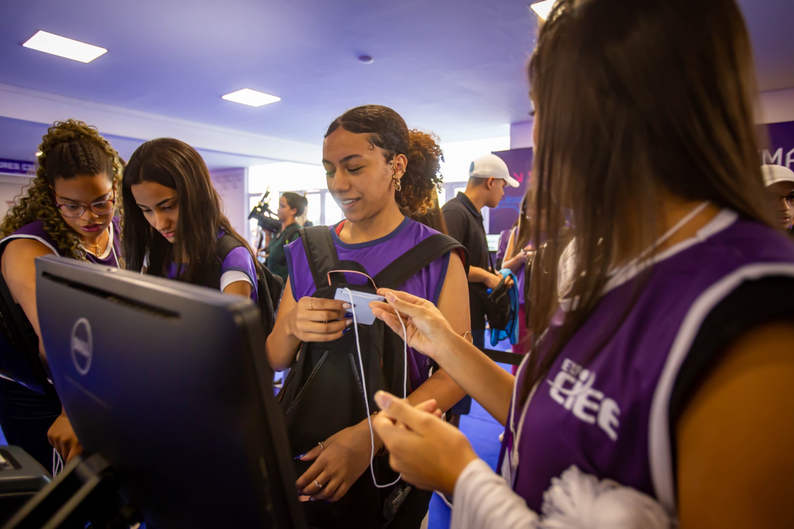 No Amazonas, CIEE disponibiliza 54 vagas de estágio para ensino médio, técnico e superior