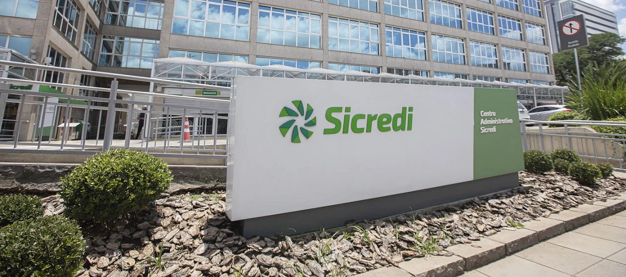 Sicredi consolida posição entre as melhores instituições financeiras do Brasil no ranking mundial da Forbes em 2026