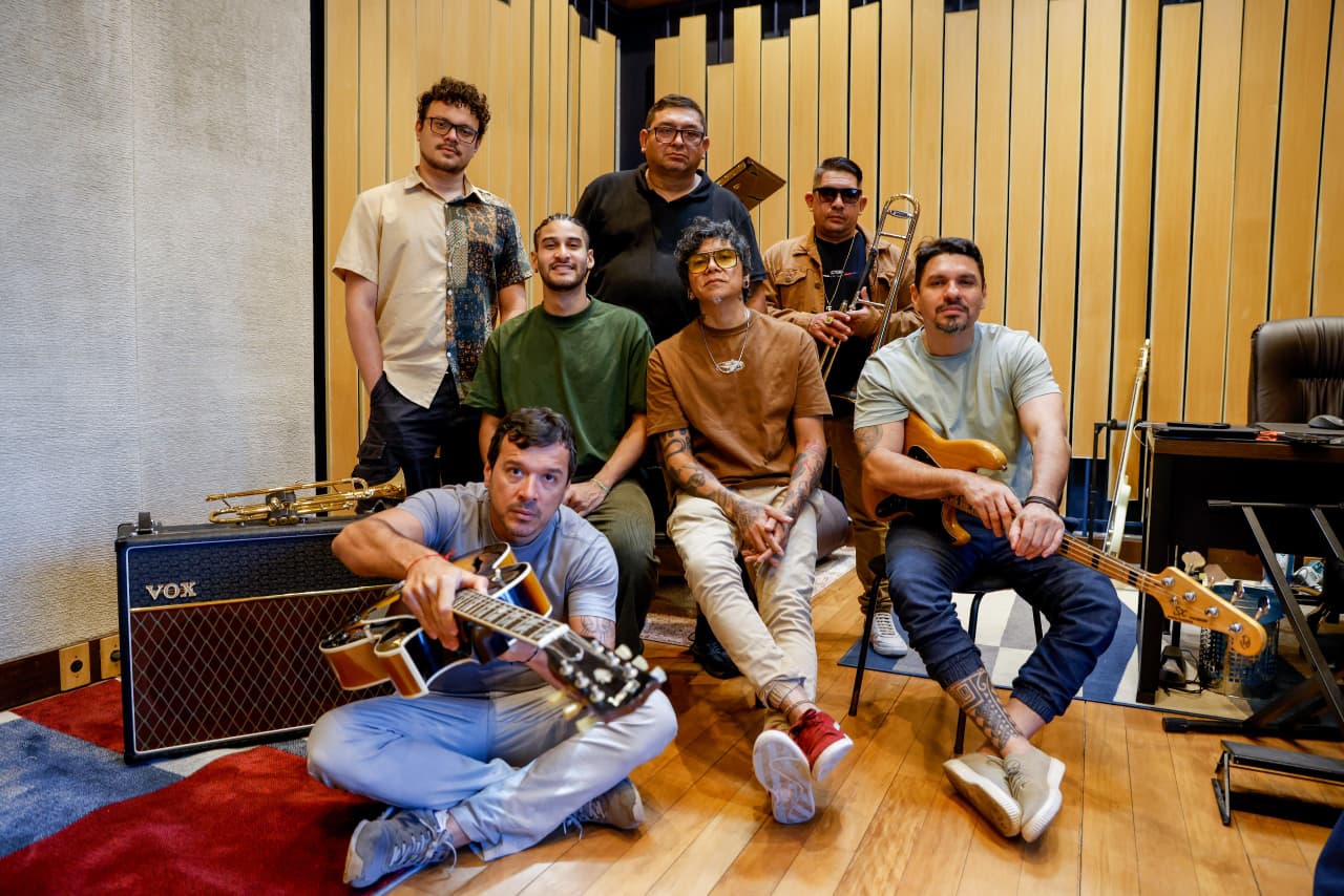 Os Tucumanus movimentam o Largo de São Sebastião com show gratuito nesta quarta-feira