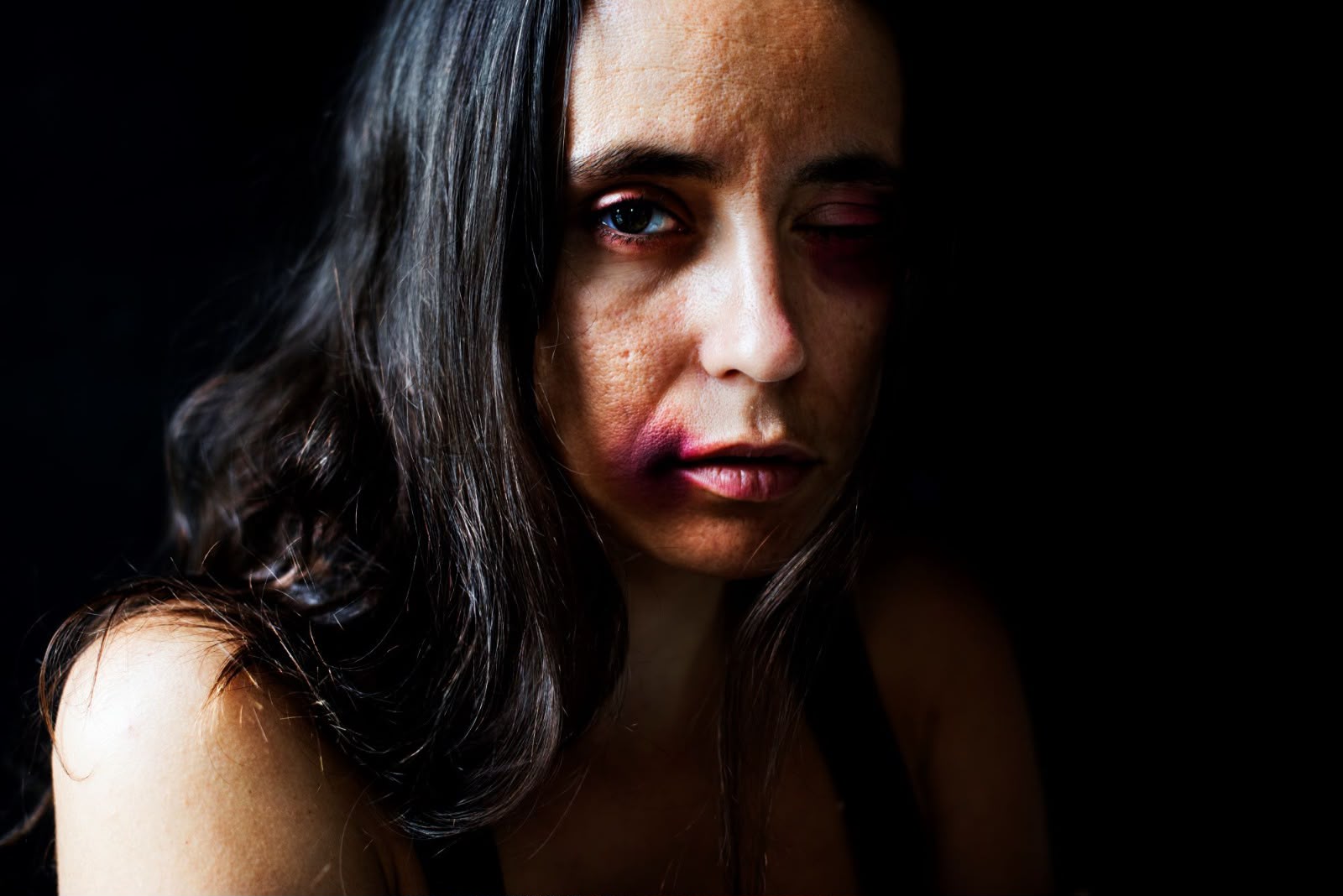 Agosto Lilás reforça combate à violência contra a mulher e importância do acolhimento psicológico