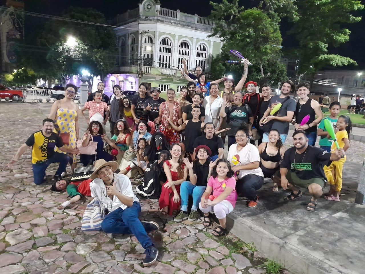Ato 27’ reúne circo e teatro em programação gratuita no Centro de Manaus