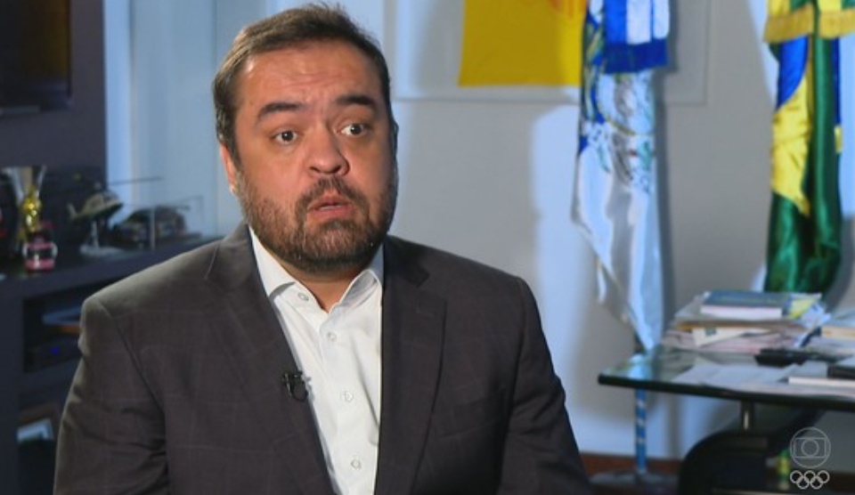 Nunes Marques pede vista e adia julgamento de cassação de mandato e inelegibilidade de Cláudio Castro no TSE