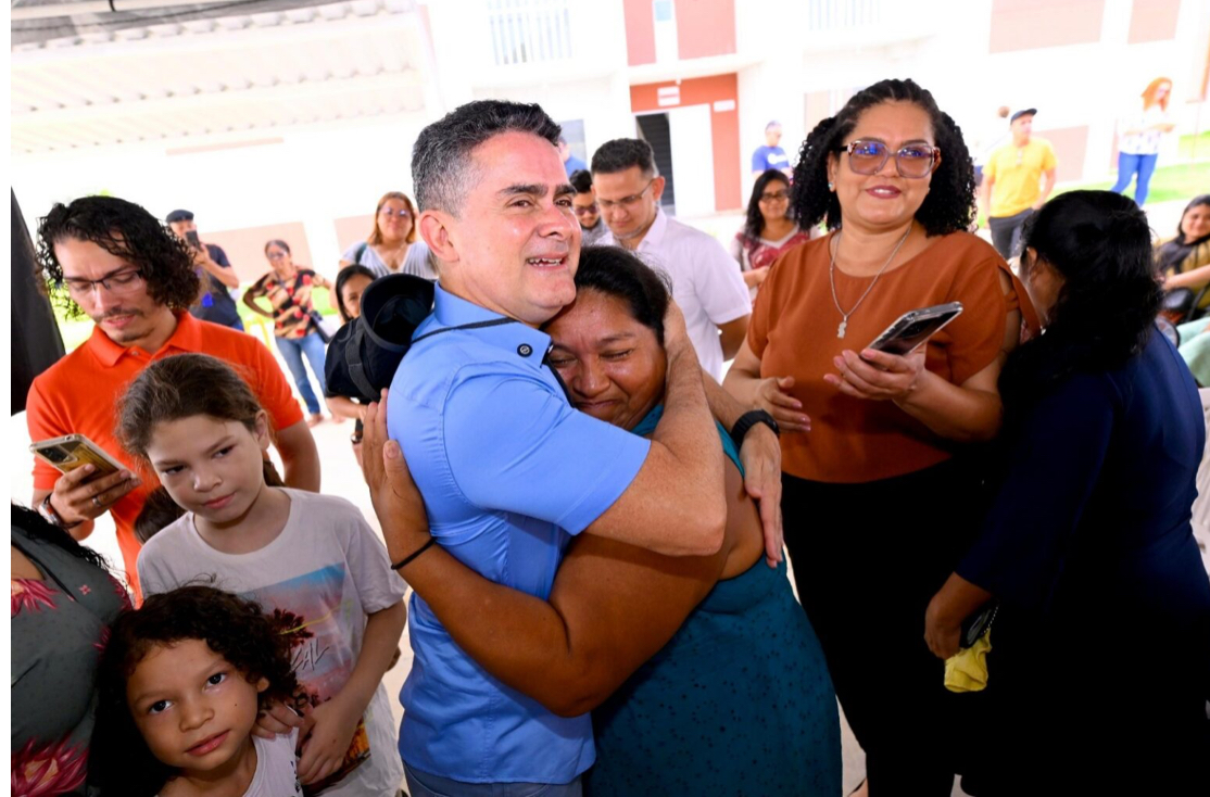 David Almeida acompanha vistoria de 192 famílias que receberão apartamentos do residencial Morar Melhor 13