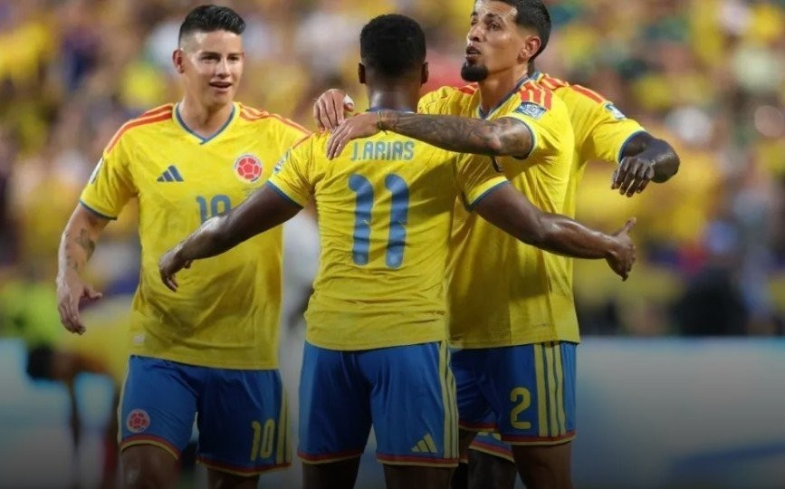 Colômbia bate Gana e carimba última vaga nas oitavas da Copa