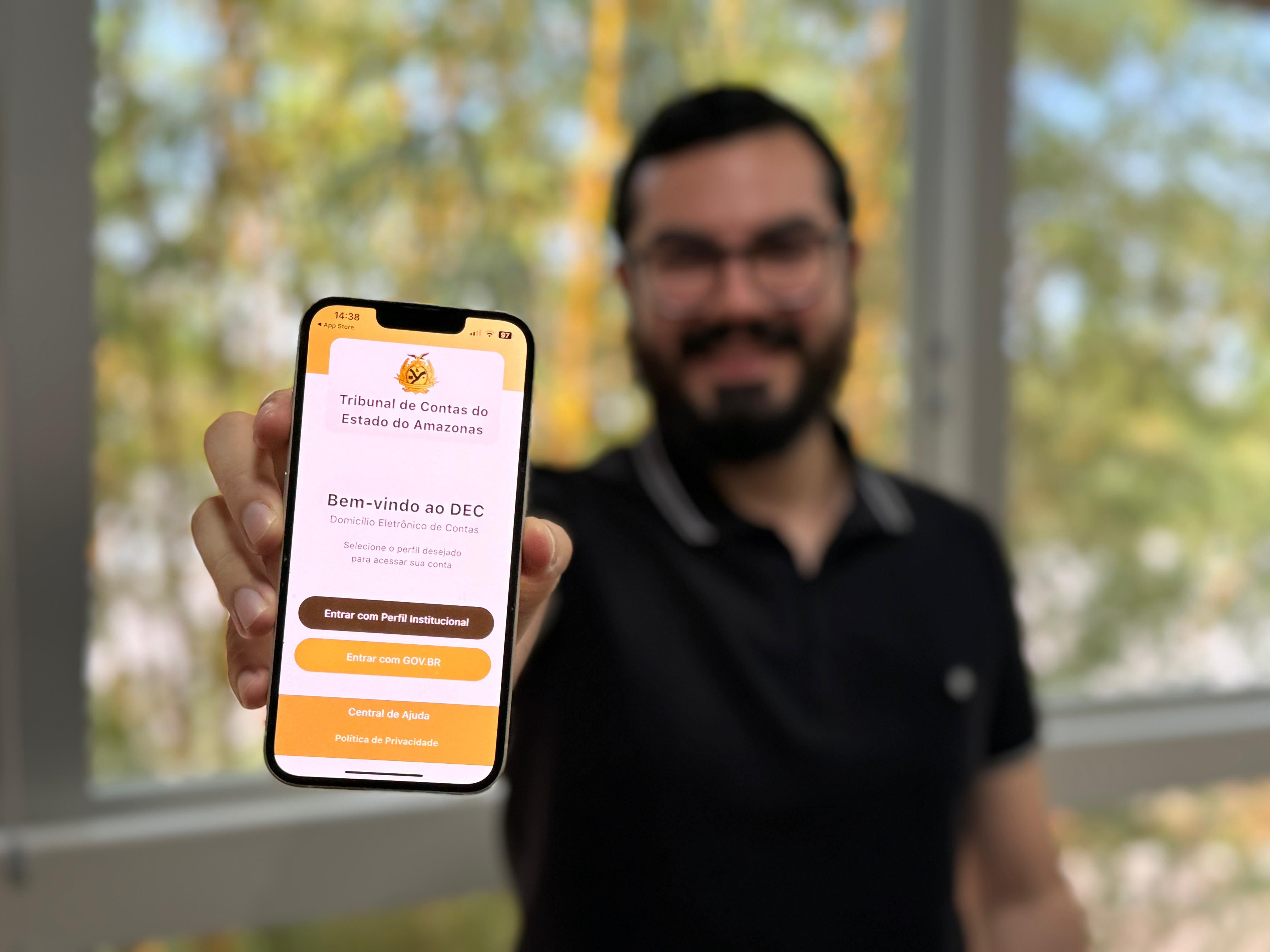 TCE-AM lança novas ferramentas digitais para aproximar sociedade do controle externo