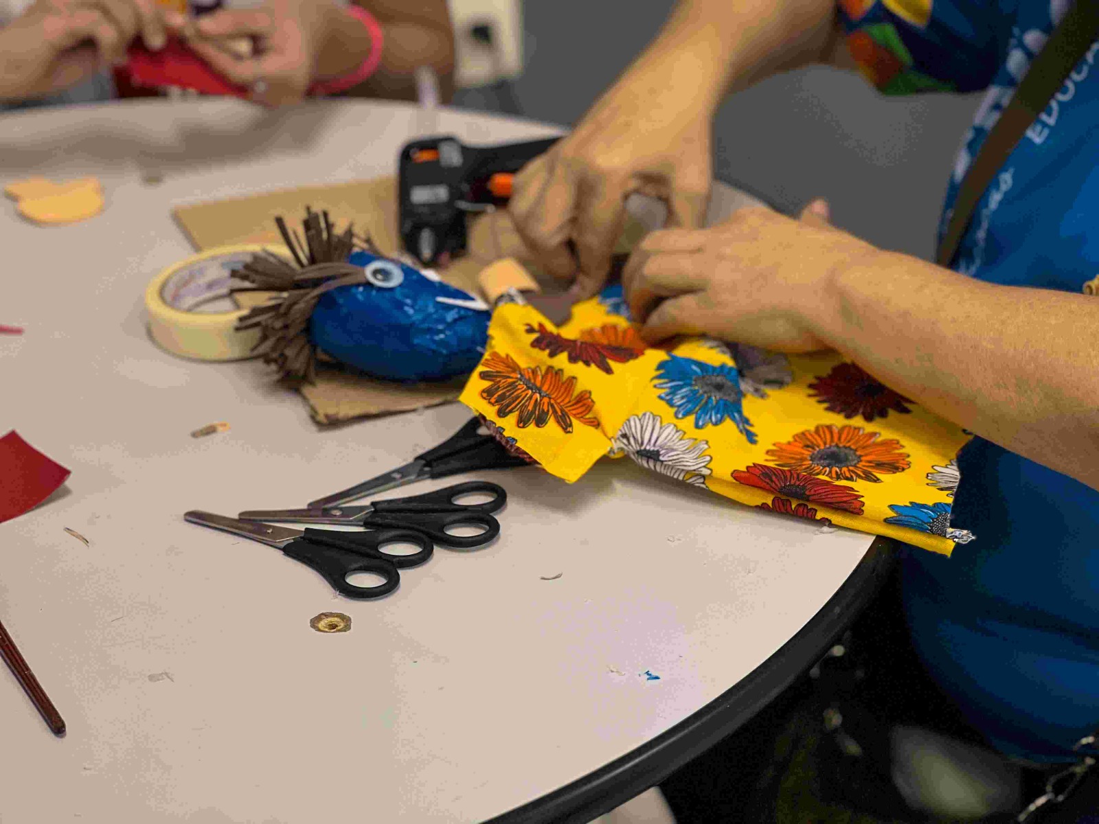 Oficinas de teatro de bonecos mobilizam crianças e jovens da zona leste e da área rural de Manaus