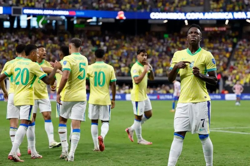 Brasil deve manter time titular para duelo decisivo contra o Japão nesta segunda-feira