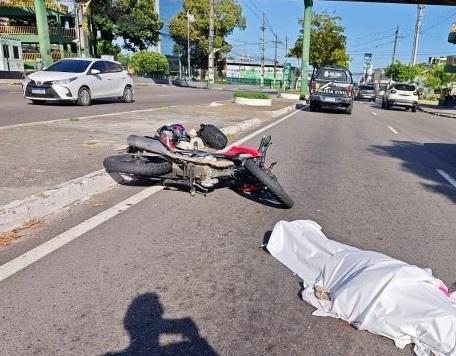 Idosa a caminho da igreja morre atropelada na avenida Darcy Vargas