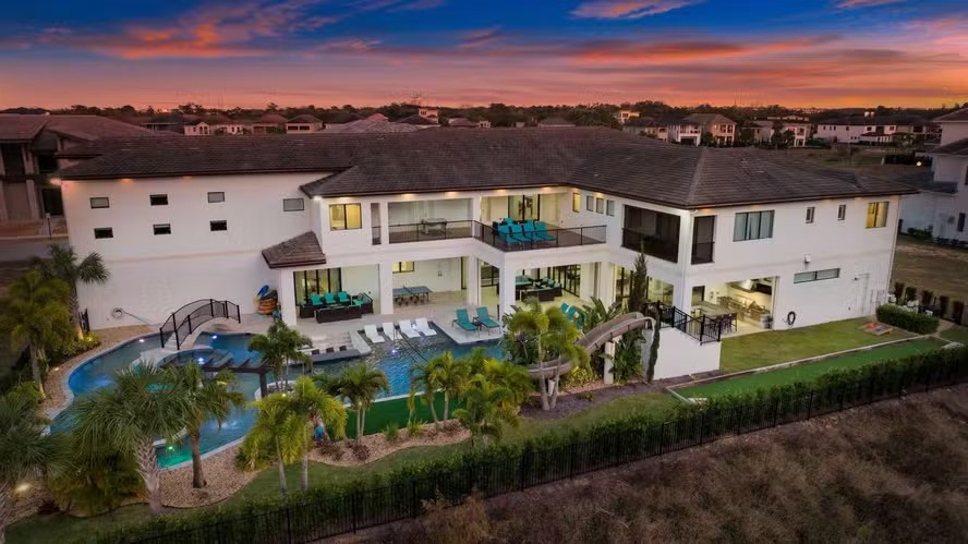 Avaliada em R$ 73 milhões, mansão temática para 36 pessoas em Orlando será 'sede' de Neymar Pai e família