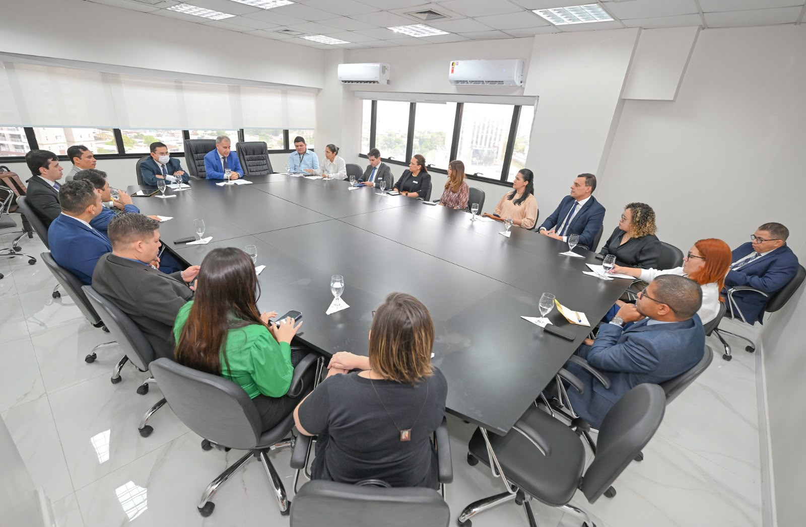 Em reunião com representantes de grandes litigantes, Justiça Estadual alinha preparativos para a edição 2026 da “Semana Nacional da Conciliação”