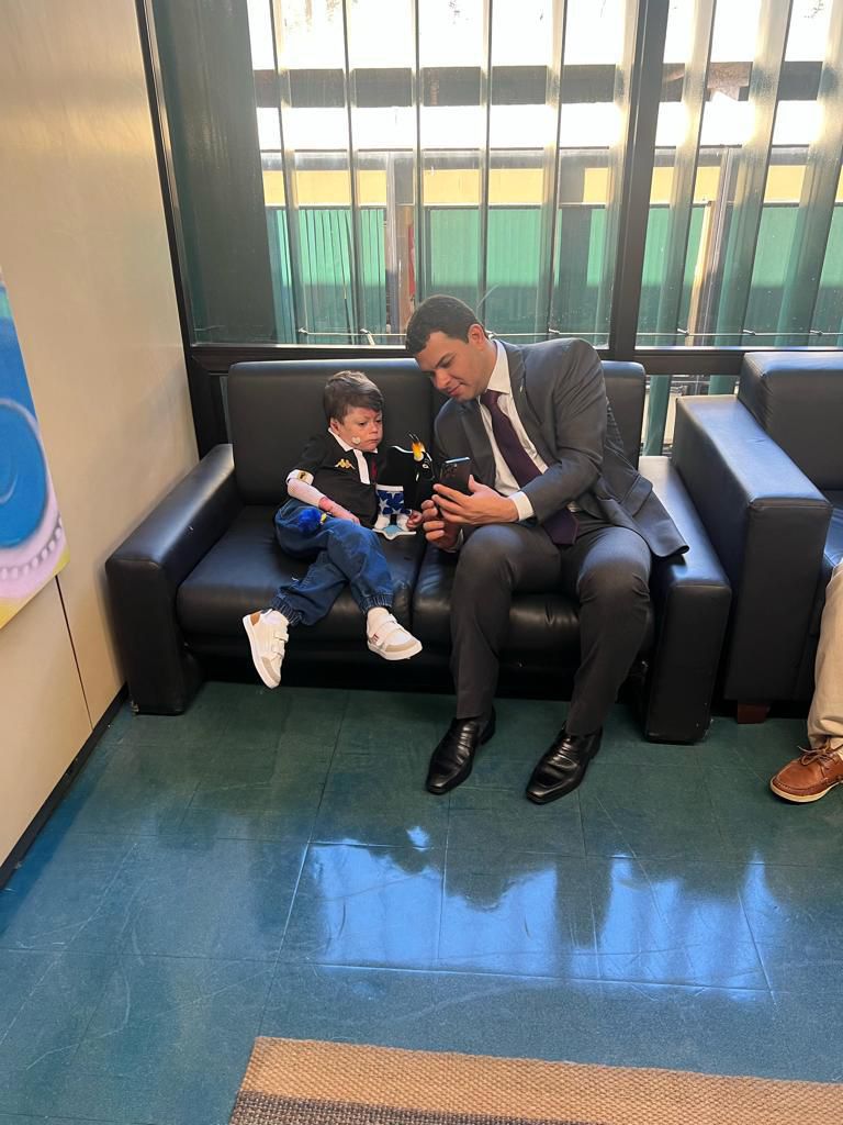 Saullo Vianna garante aprovação em caráter de urgência para projeto que assegura pensão a pessoas com doença rara